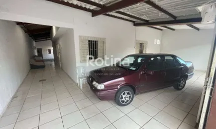 Casa à venda, 3 quartos, São Jorge - Uberlândia/MG - Rotina Imobiliária