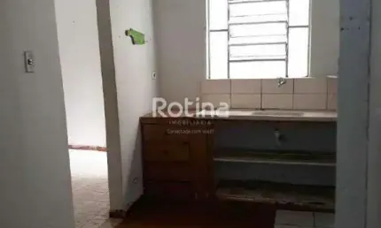 Casa à venda, 2 quartos, Bom Jesus - Uberlândia/MG - Rotina Imobiliária