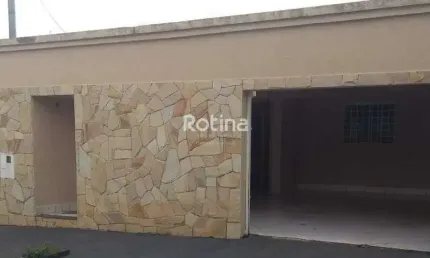 Casa à venda, 3 quartos, Cidade Jardim - Uberlândia/MG - Rotina Imobiliária