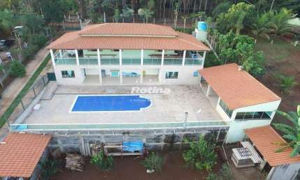 Chacara à venda, 4 quartos, Zona Rural - Uberlândia/MG - Rotina Imobiliária