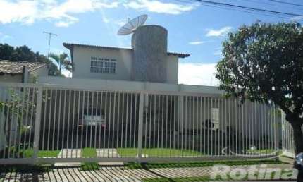 Casa à venda, 4 quartos, Umuarama - Uberlândia/MG - Rotina Imobiliária