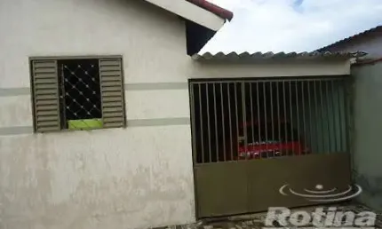 Casa à venda, 5 quartos, Luizote de Freitas - Uberlândia/MG - Rotina Imobiliária