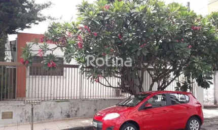 Casa à venda, 2 quartos, Centro - Uberlândia/MG - Rotina Imobiliária