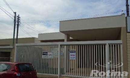 Casa à venda, 3 quartos, Nossa Senhora Aparecida - Uberlândia/MG - Rotina Imobiliária