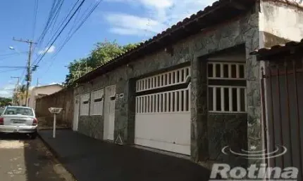 Casa à venda, 3 quartos, Jardim Brasília - Uberlândia/MG - Rotina Imobiliária