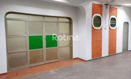 Casa à venda, 4 quartos, Santa Mônica - Uberlândia/MG - Rotina Imobiliária