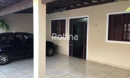 Casa à venda, 3 quartos, Taiaman - Uberlândia/MG - Rotina Imobiliária