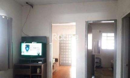 Casa à venda, 2 quartos, Osvaldo Rezende - Uberlândia/MG - Rotina Imobiliária