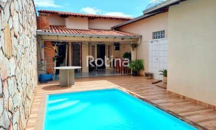Casa à venda, 5 quartos, Segismundo Pereira - Uberlândia/MG - Rotina Imobiliária