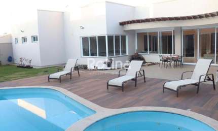 Casa à venda, 5 quartos, Joquei Clube - Araguari/MG - Rotina Imobiliária