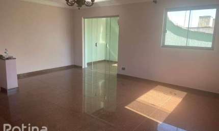 Casa à venda, 4 quartos, Lídice - Uberlândia/MG - Rotina Imobiliária