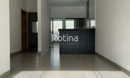 Casa à venda, 3 quartos, Novo Mundo - Uberlândia/MG - Rotina Imobiliária