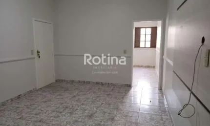 Casa à venda, 4 quartos, Jardim Patrícia - Uberlândia/MG - Rotina Imobiliária