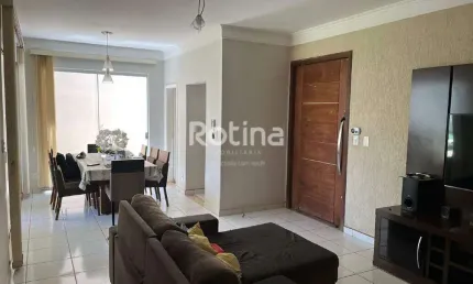 Casa à venda, 3 quartos, Chacaras Tubalina e Quartel - Uberlândia/MG - Rotina Imobiliária