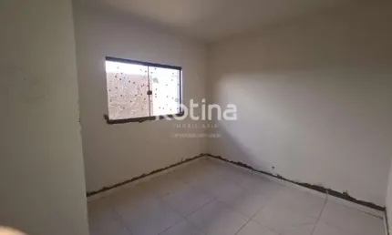 Casa à venda, 2 quartos, Laranjeiras - Uberlândia/MG - Rotina Imobiliária