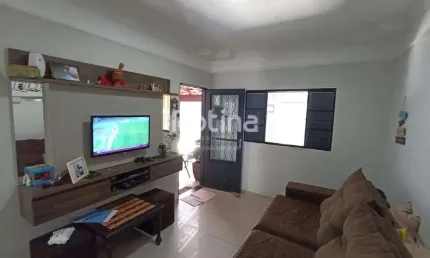 Casa à venda, 3 quartos, Jardim Europa - Uberlândia/MG - Rotina Imobiliária