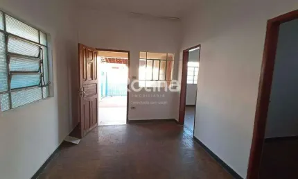 Casa à venda, 3 quartos, Nossa Senhora Aparecida - Uberlândia/MG - Rotina Imobiliária