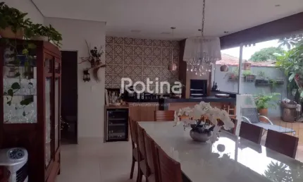 Casa à venda, 3 quartos, Jardim Patrícia - Uberlândia/MG - Rotina Imobiliária