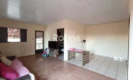 Casa à venda, 3 quartos, Brasil - Uberlândia/MG - Rotina Imobiliária