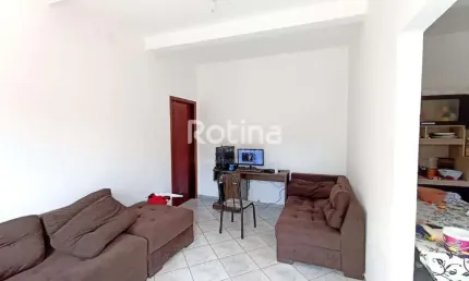 Casa à venda, 3 quartos, Jardim Patrícia - Uberlândia/MG - Rotina Imobiliária