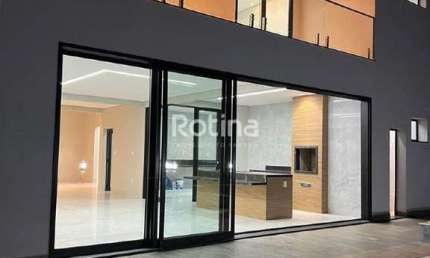 Casa Condomínio Fechado à venda, 4 quartos, Cond. Alphaville I - Uberlândia/MG - Rotina Imobiliária