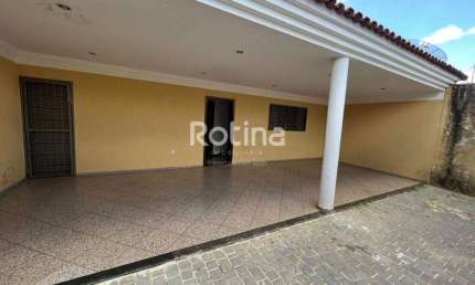 Casa à venda, 3 quartos, Carajás - Uberlândia/MG - Rotina Imobiliária