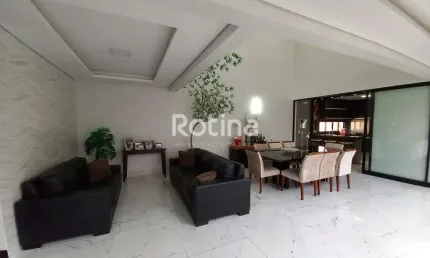 Casa à venda, 3 quartos, Tabajaras - Uberlândia/MG - Rotina Imobiliária
