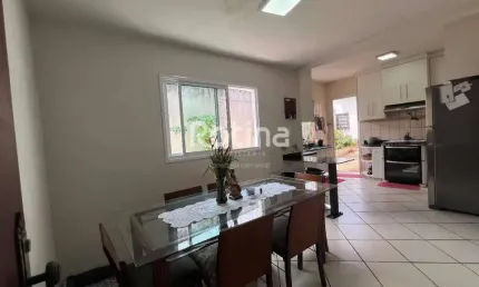 Casa à venda, 3 quartos, São Jorge - Uberlândia/MG - Rotina Imobiliária