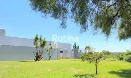 Casa à venda, 3 quartos, Jardim Karaíba - Uberlândia/MG - Rotina Imobiliária
