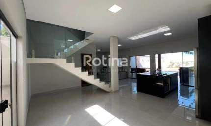 Casa à venda, 3 quartos, Shopping Park - Uberlândia/MG - Rotina Imobiliária