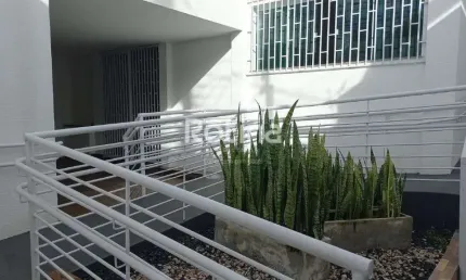 Casa à venda, 3 quartos, Centro - Uberlândia/MG - Rotina Imobiliária