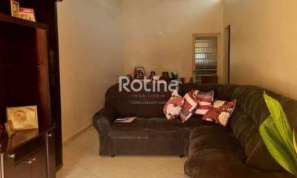 Casa à venda, 3 quartos, Brasil - Uberlândia/MG - Rotina Imobiliária