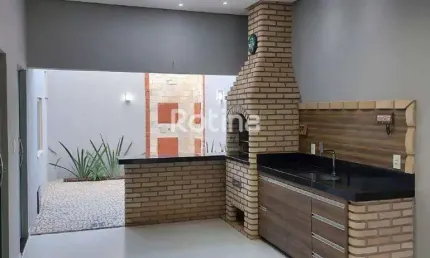 Casa à venda, 3 quartos, Alto Umuarama - Uberlândia/MG - Rotina Imobiliária