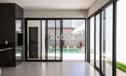 Casa Condomínio Fechado à venda, 3 quartos, Residencial Reserva dos Ipês - Uberlândia/MG - Rotina Imobiliária