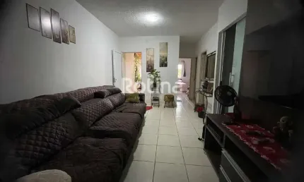 Casa Condomínio Fechado à venda, 3 quartos, Cond. Terra Nova I - Uberlândia/MG - Rotina Imobiliária