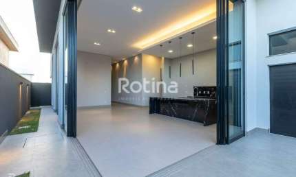 Casa Condomínio Fechado à venda, 4 quartos, Cond. Gsp Arts - Uberlândia/MG - Rotina Imobiliária