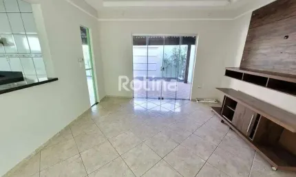 Casa à venda, 3 quartos, Jardim Patrícia - Uberlândia/MG - Rotina Imobiliária