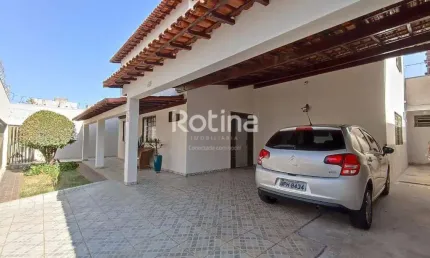 Casa à venda, 4 quartos, Santa Mônica - Uberlândia/MG - Rotina Imobiliária