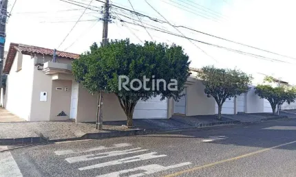 Casa à venda, Santa Mônica - Uberlândia/MG - Rotina Imobiliária