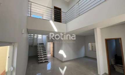 Casa à venda, 3 quartos, Aclimação - Uberlândia/MG - Rotina Imobiliária