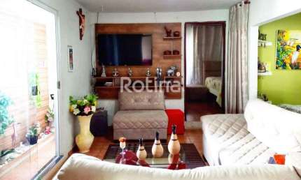 Casa à venda, 2 quartos, Tubalina - Uberlândia/MG - Rotina Imobiliária