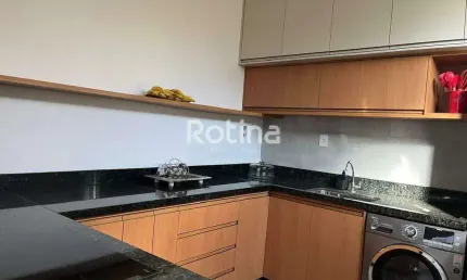 Casa à venda, 3 quartos, Jaraguá - Uberlândia/MG - Rotina Imobiliária