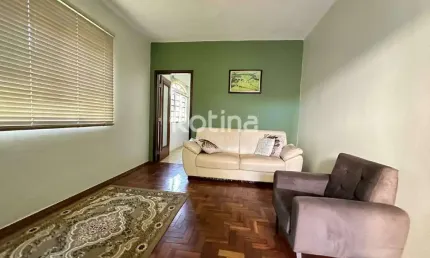 Casa à venda, 3 quartos, Brasil - Uberlândia/MG - Rotina Imobiliária