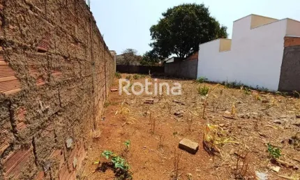 Terreno à venda na Rua Euclides da Cunha, --, Custódio Pereira, Uberlândia