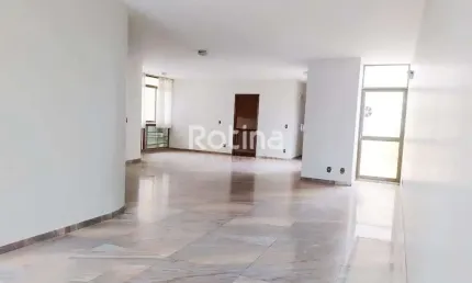 Apartamento com 3 quartos à venda na Avenida João Pinheiro, --, Centro, Uberlândia