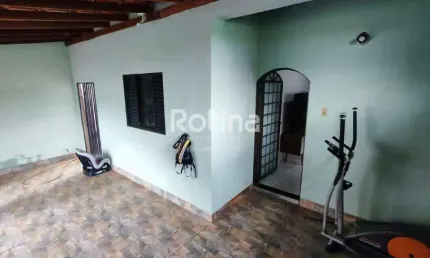 Casa à venda, 2 quartos, Pampulha - Uberlândia/MG - Rotina Imobiliária