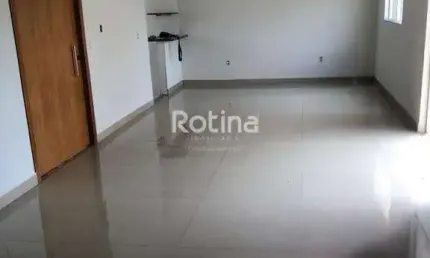 Casa à venda, 2 quartos, Laranjeiras - Uberlândia/MG - Rotina Imobiliária