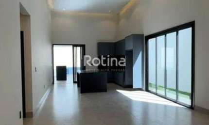 Casa à venda, 3 quartos, Cond. Splendido - Uberlândia/MG - Rotina Imobiliária