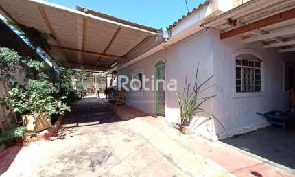 Casa à venda, 3 quartos, Tubalina - Uberlândia/MG - Rotina Imobiliária