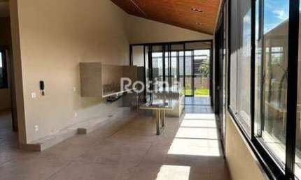 Casa Condomínio Fechado à venda, 3 quartos, Cond. Tamboré - Uberlândia/MG - Rotina Imobiliária